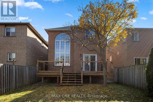 50 English Oak Drive, Richmond Hill, ON - Outdoor