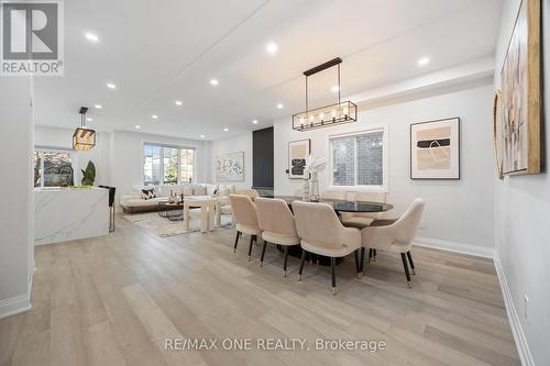 50 English Oak Drive, Richmond Hill, ON - Indoor Photo Showing Dining Room