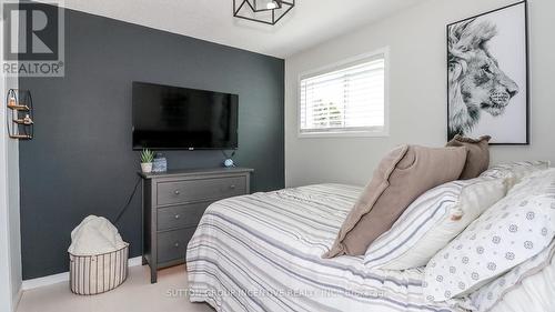 99 Churchland Drive, Barrie, ON - Indoor Photo Showing Bedroom