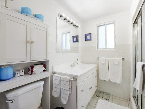 Salle de bains - 6218  - 6224 Rue Agathe, Brossard, QC - Indoor Photo Showing Bathroom