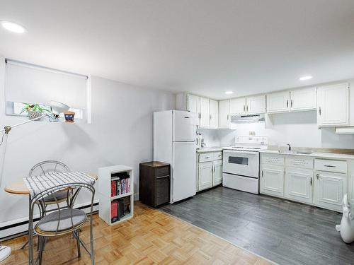 Cuisine - 6218  - 6224 Rue Agathe, Brossard, QC - Indoor Photo Showing Kitchen