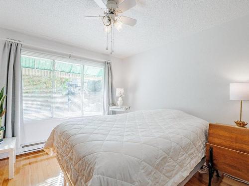 Chambre Ã  coucher principale - 6218  - 6224 Rue Agathe, Brossard, QC - Indoor Photo Showing Bedroom