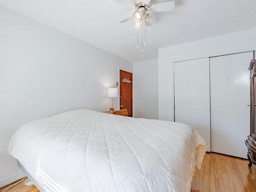 Chambre Ã  coucher principale - 6218  - 6224 Rue Agathe, Brossard, QC - Indoor Photo Showing Bedroom