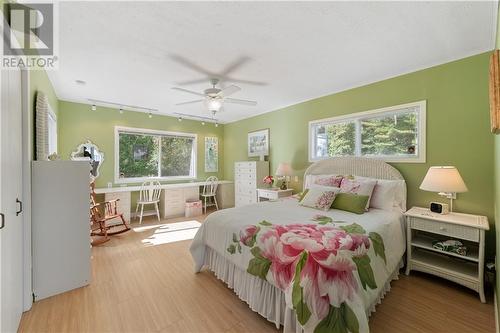 300-302 Isobel Lane, Lanark, ON - Indoor Photo Showing Bedroom