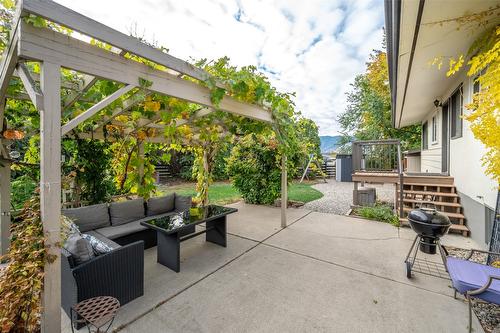 138 Walden Crescent, Penticton, BC - Outdoor