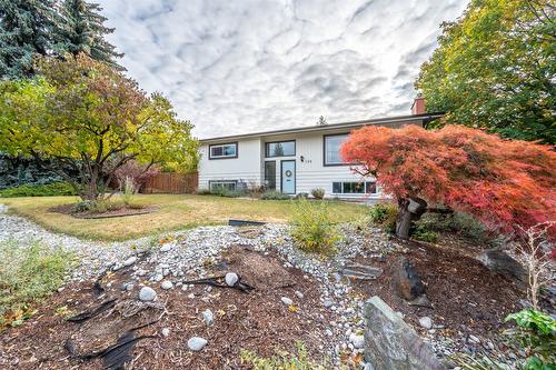 138 Walden Crescent, Penticton, BC - Outdoor