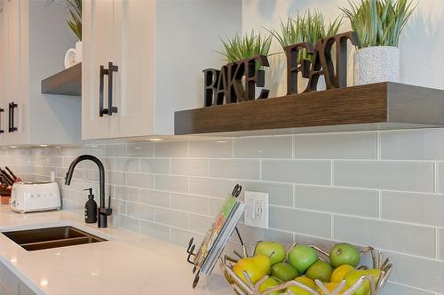 5991 Princess Street, Peachland, BC - Indoor Photo Showing Kitchen With Double Sink