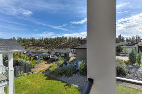 279 Upper Canyon Drive, Kelowna, BC - Outdoor