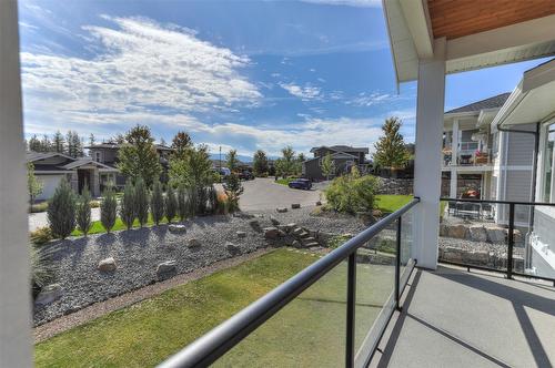 279 Upper Canyon Drive, Kelowna, BC - Outdoor