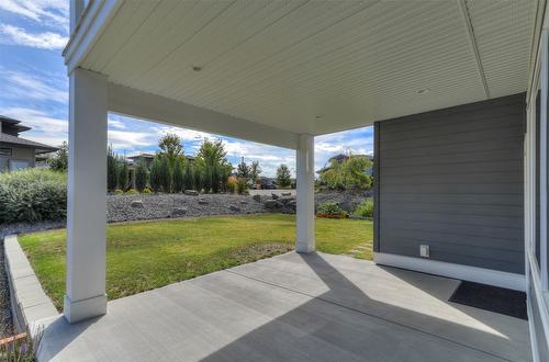 279 Upper Canyon Drive, Kelowna, BC - Outdoor With Deck Patio Veranda With Exterior