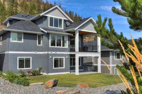 279 Upper Canyon Drive, Kelowna, BC - Outdoor With Facade