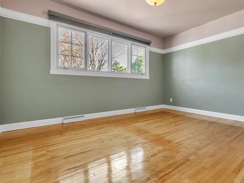 Master bedroom - 52 Rue De Tilly, Boucherville, QC - Indoor Photo Showing Other Room