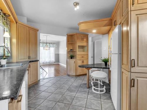 Kitchen - 52 Rue De Tilly, Boucherville, QC - Indoor Photo Showing Kitchen