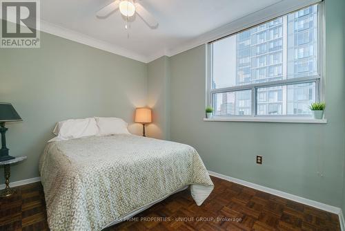 1802 - 30 Gloucester Street, Toronto, ON - Indoor Photo Showing Bedroom