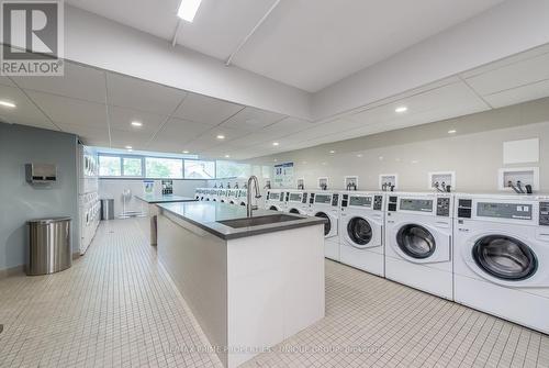 1802 - 30 Gloucester Street, Toronto, ON - Indoor Photo Showing Laundry Room