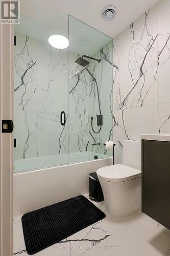 1810 - 55 Bremner Boulevard, Toronto, ON - Indoor Photo Showing Bathroom