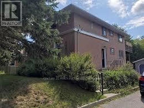 2 - 507 Colborn Street W, Whitby, ON - Outdoor