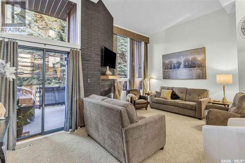 7 455 Pinehouse Drive, Saskatoon, SK - Indoor Photo Showing Living Room