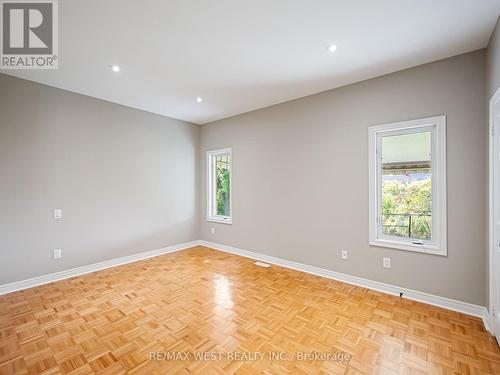 90 Archbury Circle, Caledon, ON - Indoor Photo Showing Other Room