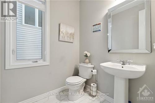 4776 Abbott Street E, Ottawa, ON - Indoor Photo Showing Bathroom