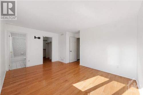 Primary Bedroom with view of walk-in closet and en-suite - 2112 Gardenway Drive, Ottawa, ON - Indoor Photo Showing Other Room