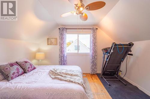 758 Gillespie Avenue, Peterborough (Otonabee), ON - Indoor Photo Showing Bedroom