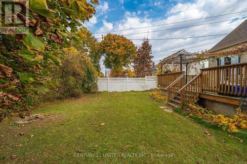 758 Gillespie Avenue, Peterborough (Otonabee), ON - Outdoor With Deck Patio Veranda