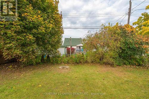 758 Gillespie Avenue, Peterborough (Otonabee), ON - Outdoor