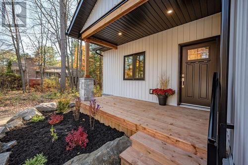 33 Hammond Court, Deep River, ON - Outdoor With Exterior