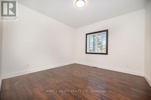 33 Hammond Court, Deep River, ON - Indoor Photo Showing Other Room