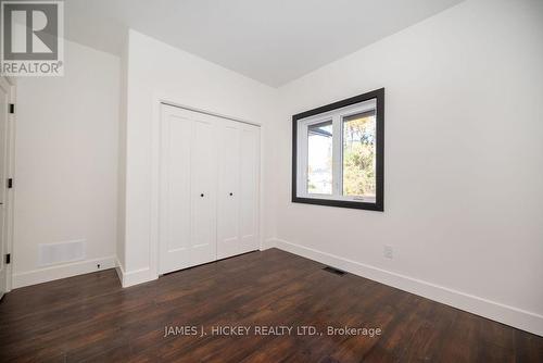 33 Hammond Court, Deep River, ON - Indoor Photo Showing Other Room