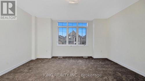 1691 Corsal Court, Innisfil, ON - Indoor Photo Showing Other Room