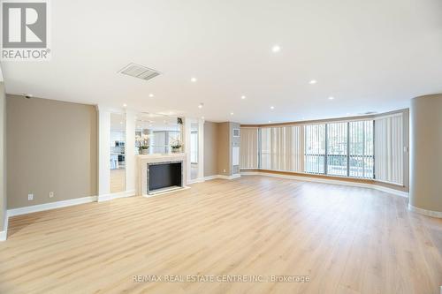 208 - 1155 Bough Beeches Boulevard, Mississauga, ON - Indoor Photo Showing Other Room