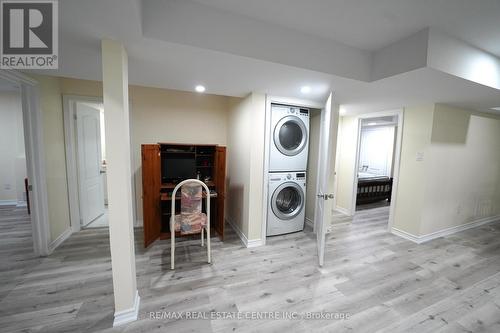 46 Lakefield Road, Brampton, ON - Indoor Photo Showing Laundry Room