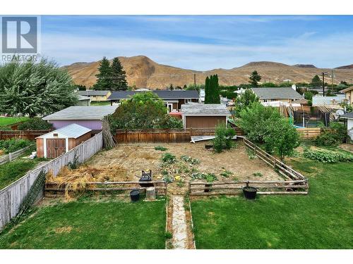 2116 Young Avenue, Kamloops, BC - Outdoor