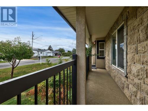 2116 Young Avenue, Kamloops, BC - Outdoor With Exterior