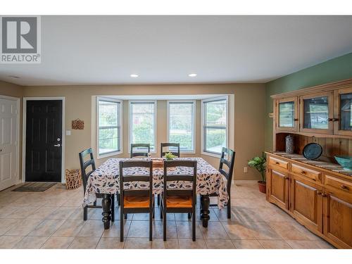 310 Spruce Avenue, Kaleden, BC - Indoor Photo Showing Dining Room