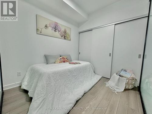 223 - 2799 Kingston Road, Toronto, ON - Indoor Photo Showing Bedroom