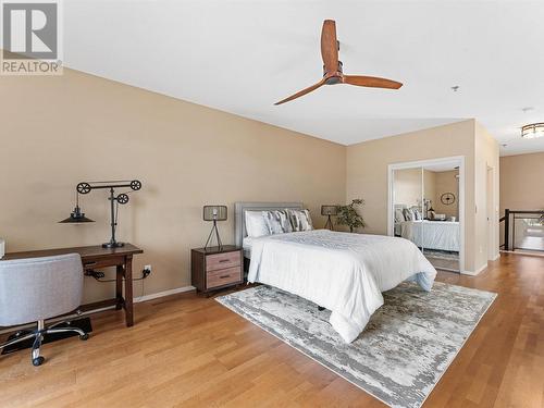 1331 Ellis Street Unit# 421, Kelowna, BC - Indoor Photo Showing Bedroom