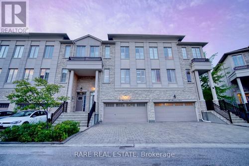 25 Plowman Lane, Richmond Hill, ON - Outdoor With Facade