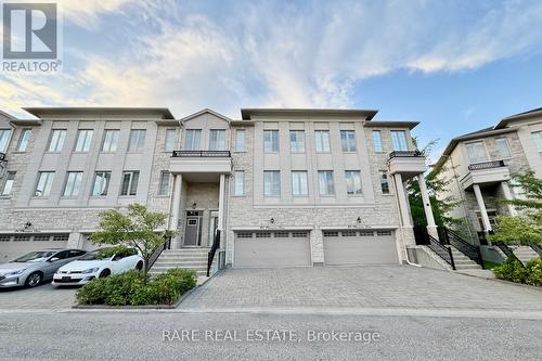 25 Plowman Lane, Richmond Hill, ON - Outdoor With Facade