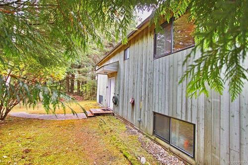 2092 Teal Blvd, Masset, BC 