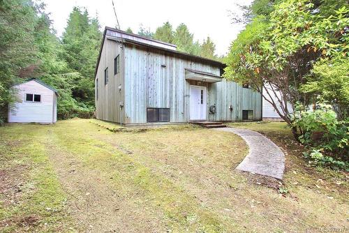 2092 Teal Blvd, Masset, BC 