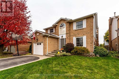 8 Karsh Crescent, Hamilton, ON - Outdoor