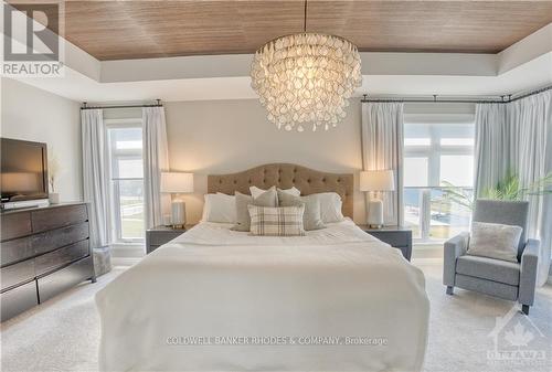 315 Wigwas Street, Ottawa, ON - Indoor Photo Showing Bedroom