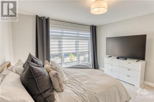 315 Wigwas Street, Ottawa, ON - Indoor Photo Showing Bedroom