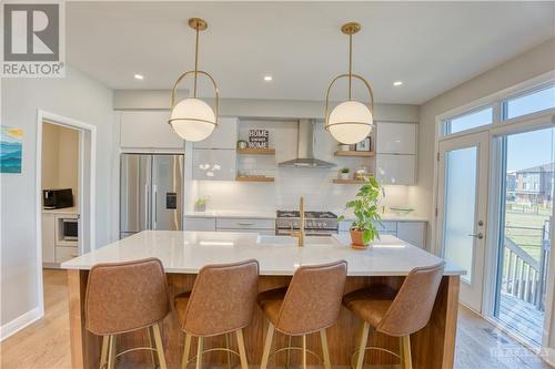 315 Wigwas Street, Ottawa, ON - Indoor Photo Showing Dining Room