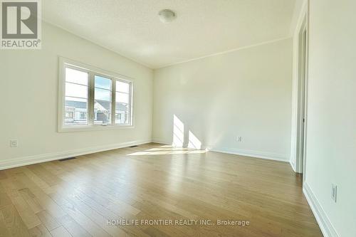 60 Vasey Road, Bradford West Gwillimbury, ON - Indoor Photo Showing Other Room