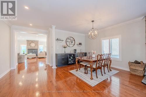 34 Camelot Square, Barrie, ON - Indoor Photo Showing Dining Room