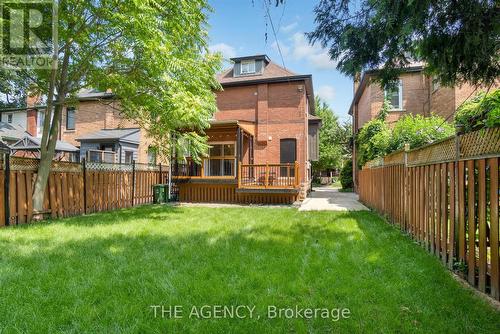 104 Fairholt Road S, Hamilton, ON - Outdoor With Deck Patio Veranda